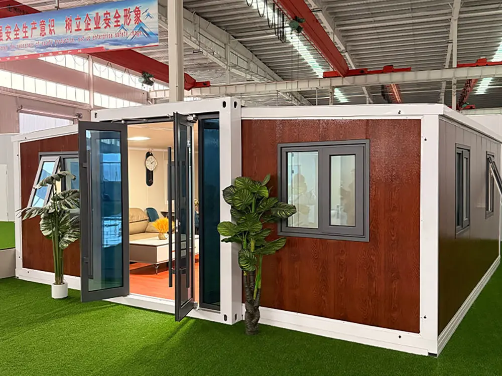 Modern Kit Home