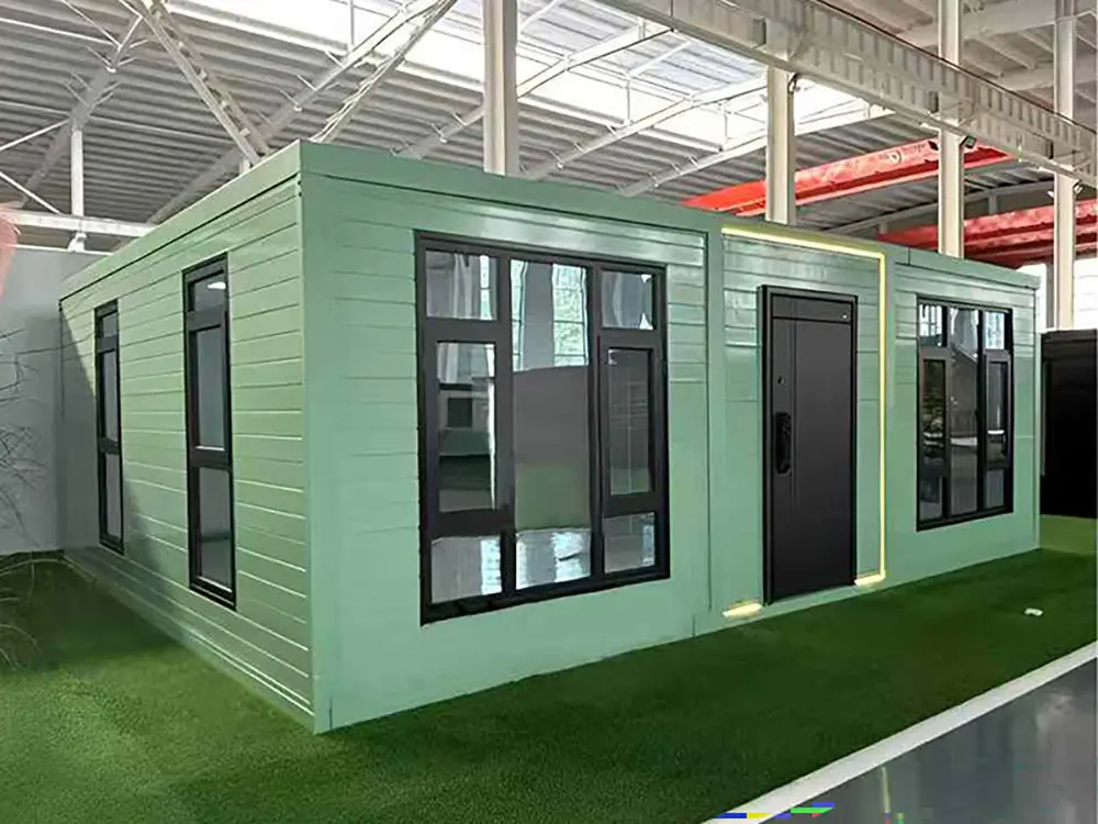 Contemporary Prefab Villa