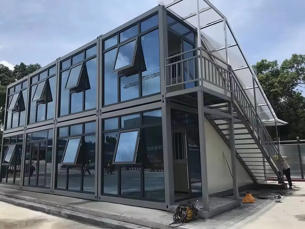 Modular Space Capsule Multi Unit Resort Layout Design