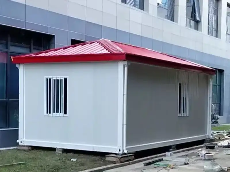 slope-roof-prefab-house-1